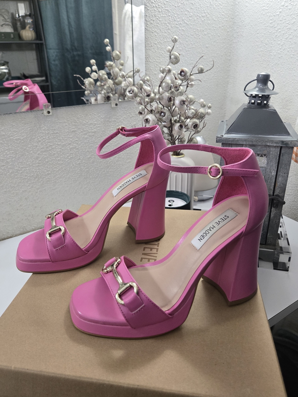 Steve Madden Hot Pink Platform Block Heel Sandals with Gold Buckle